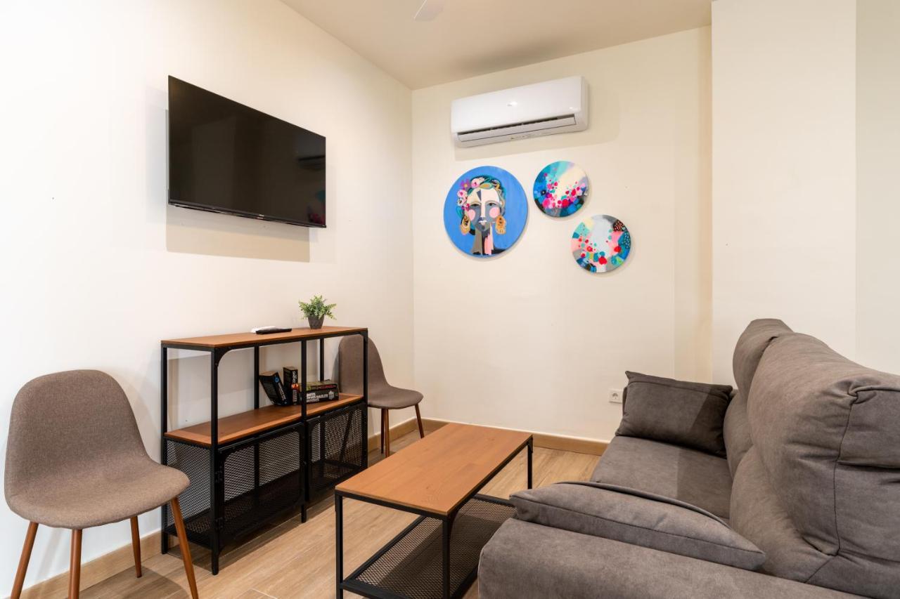Apartamentos Cervantes 17 Sevilla Dış mekan fotoğraf