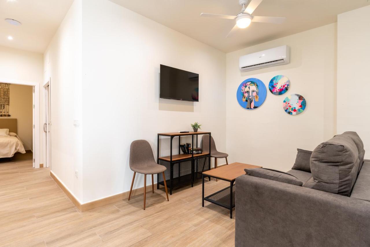 Apartamentos Cervantes 17 Sevilla Dış mekan fotoğraf