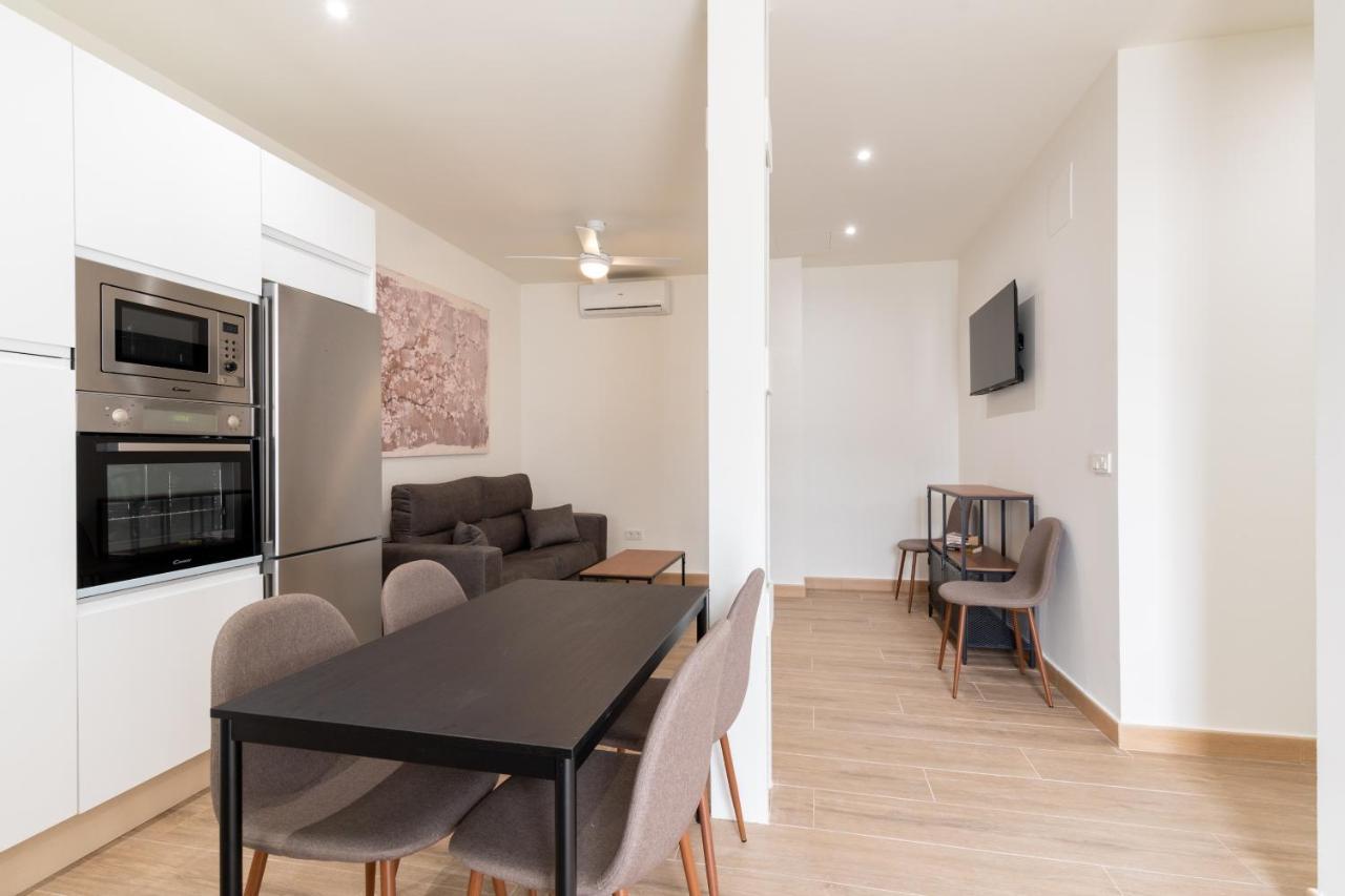 Apartamentos Cervantes 17 Sevilla Dış mekan fotoğraf