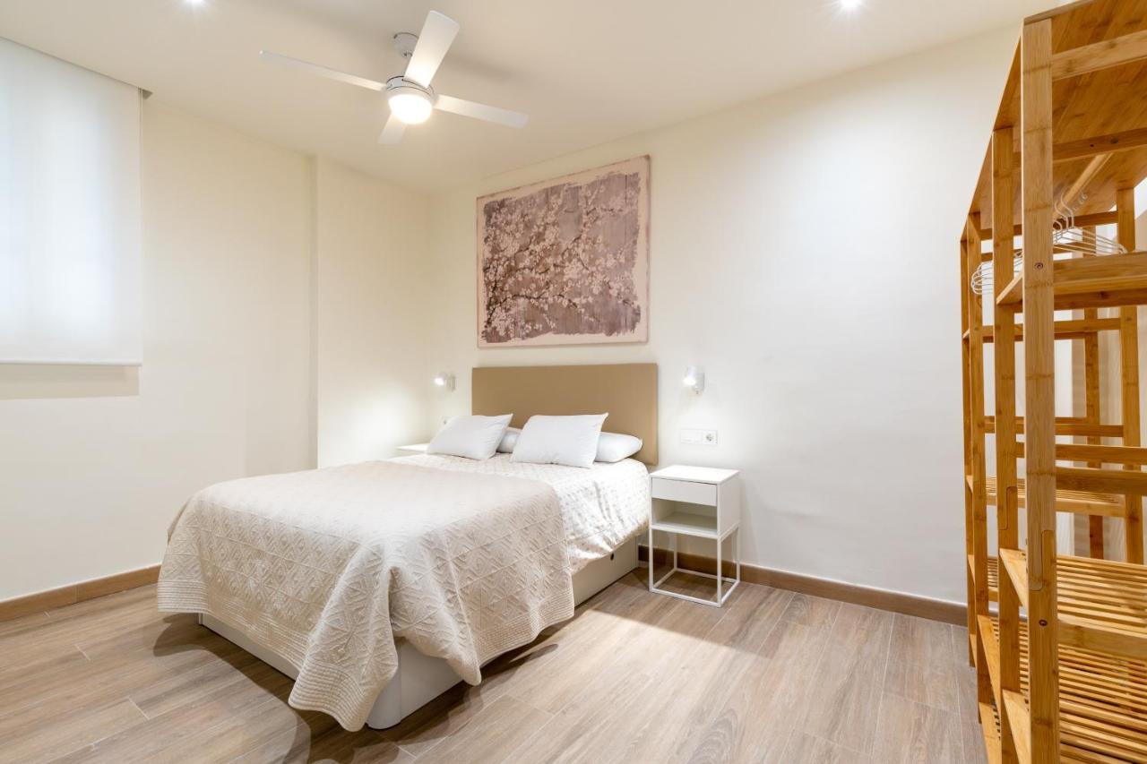 Apartamentos Cervantes 17 Sevilla Dış mekan fotoğraf