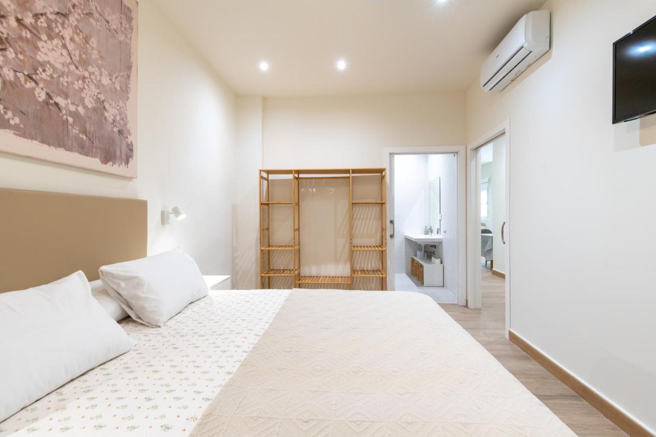 Apartamentos Cervantes 17 Sevilla Dış mekan fotoğraf