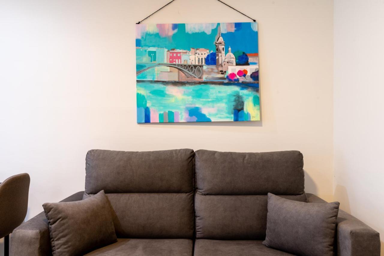 Apartamentos Cervantes 17 Sevilla Dış mekan fotoğraf