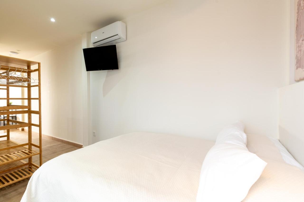 Apartamentos Cervantes 17 Sevilla Dış mekan fotoğraf