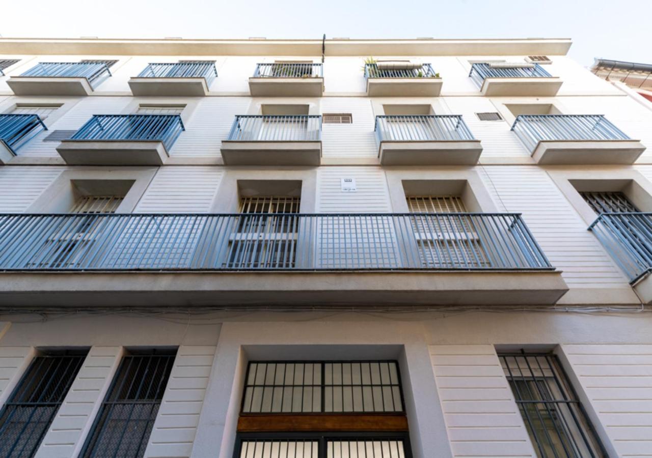 Apartamentos Cervantes 17 Sevilla Dış mekan fotoğraf